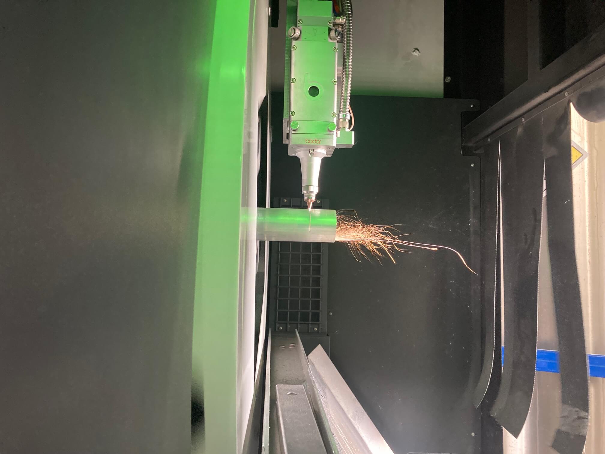 laser-tubing
